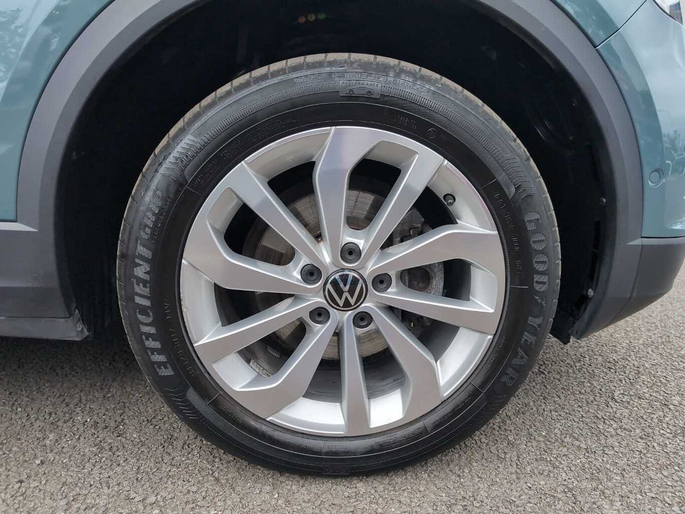 Used Volkswagen T-Roc 2022 for sale - 77812683: Photo 5