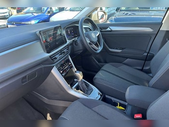 Used Volkswagen T-Roc 2025 for sale - 76680713: Photo