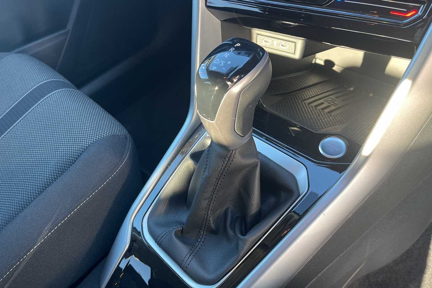 Used Volkswagen T-Roc 2025 for sale - 76680713: Photo 8