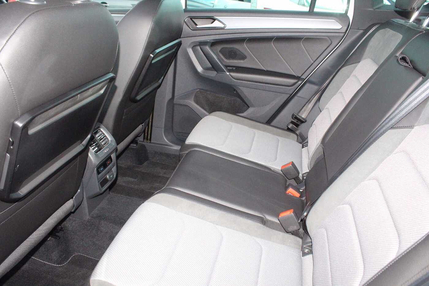 Used Volkswagen Tiguan 2016 for sale - 76774689: Photo 8