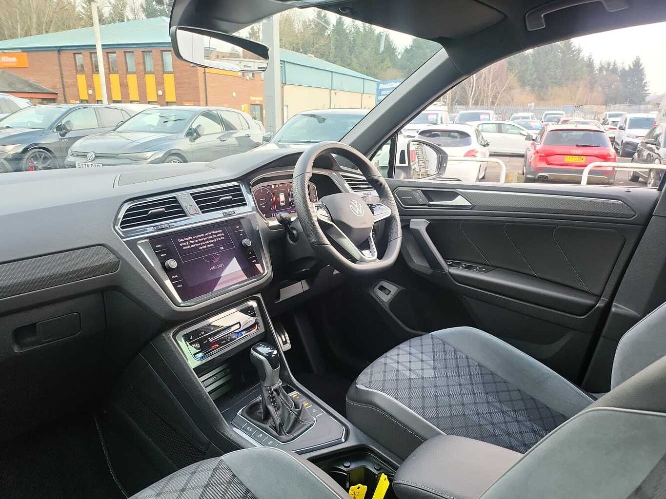 Used Volkswagen Tiguan 2022 for sale - 78025064: Photo 2