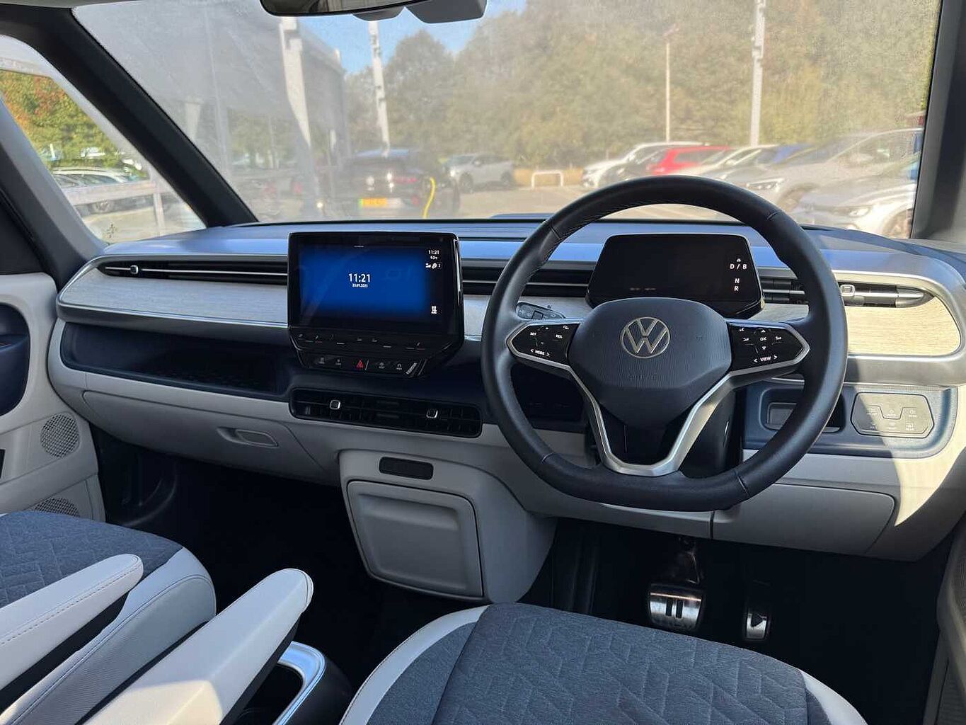 Used Volkswagen ID.Buzz 2023 for sale - 76676659: Photo 6