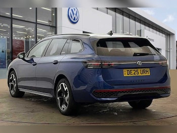 Used Volkswagen Passat 2025 for sale - 76679262: Photo