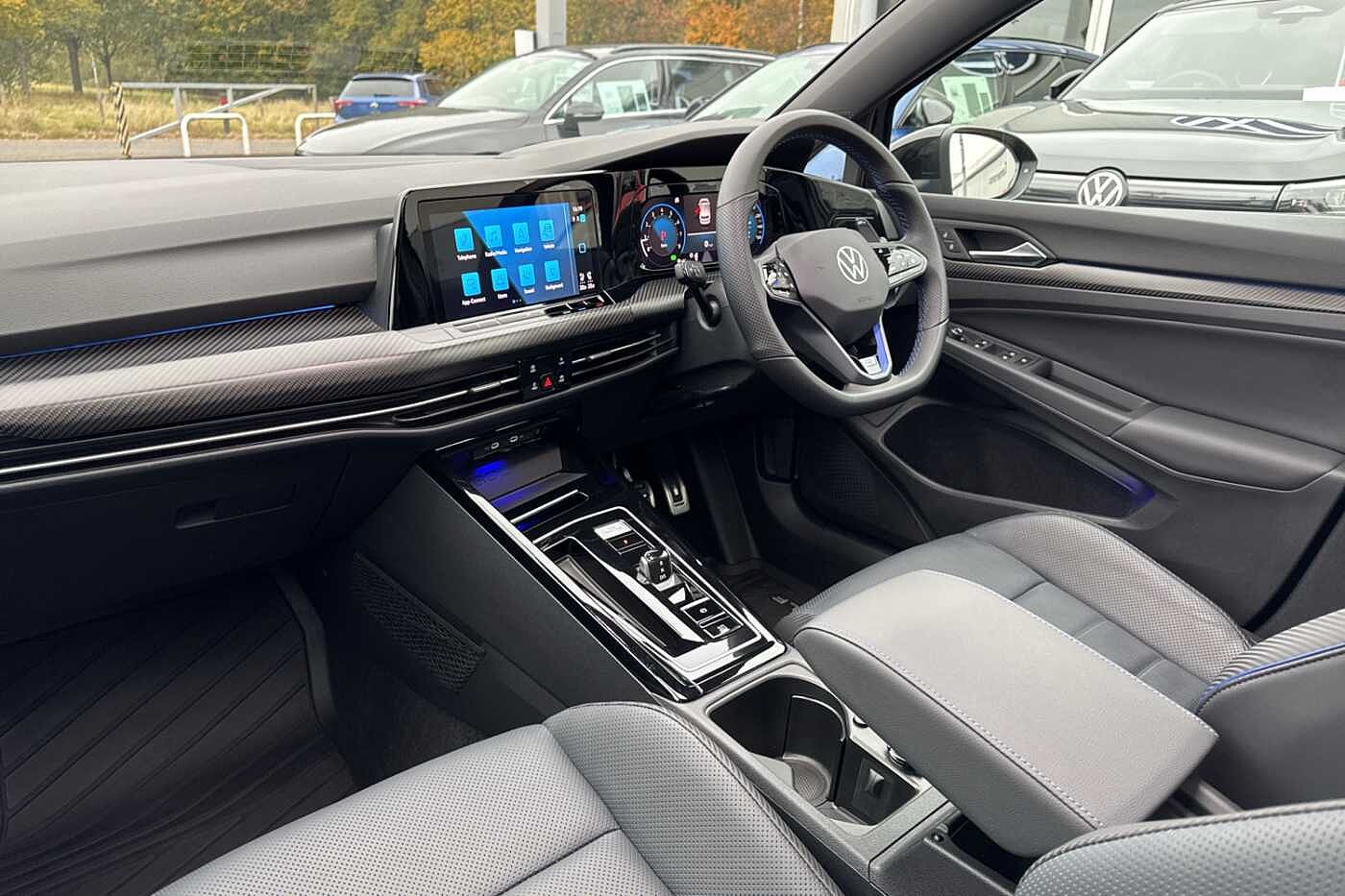 Used Volkswagen Golf 2023 for sale - 76676111: Photo 2