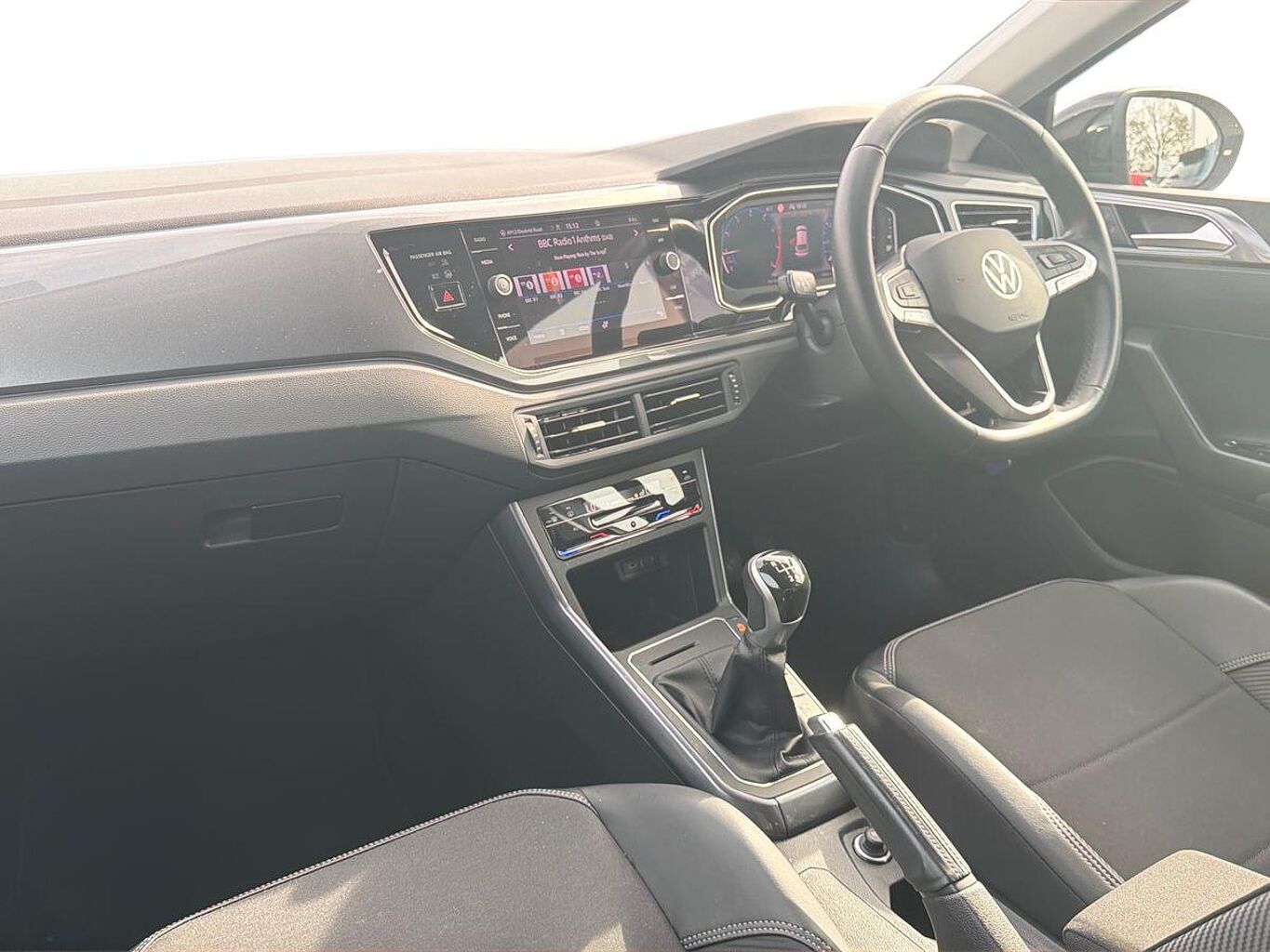 Used Volkswagen Taigo 2023 for sale - 78121356: Photo 2