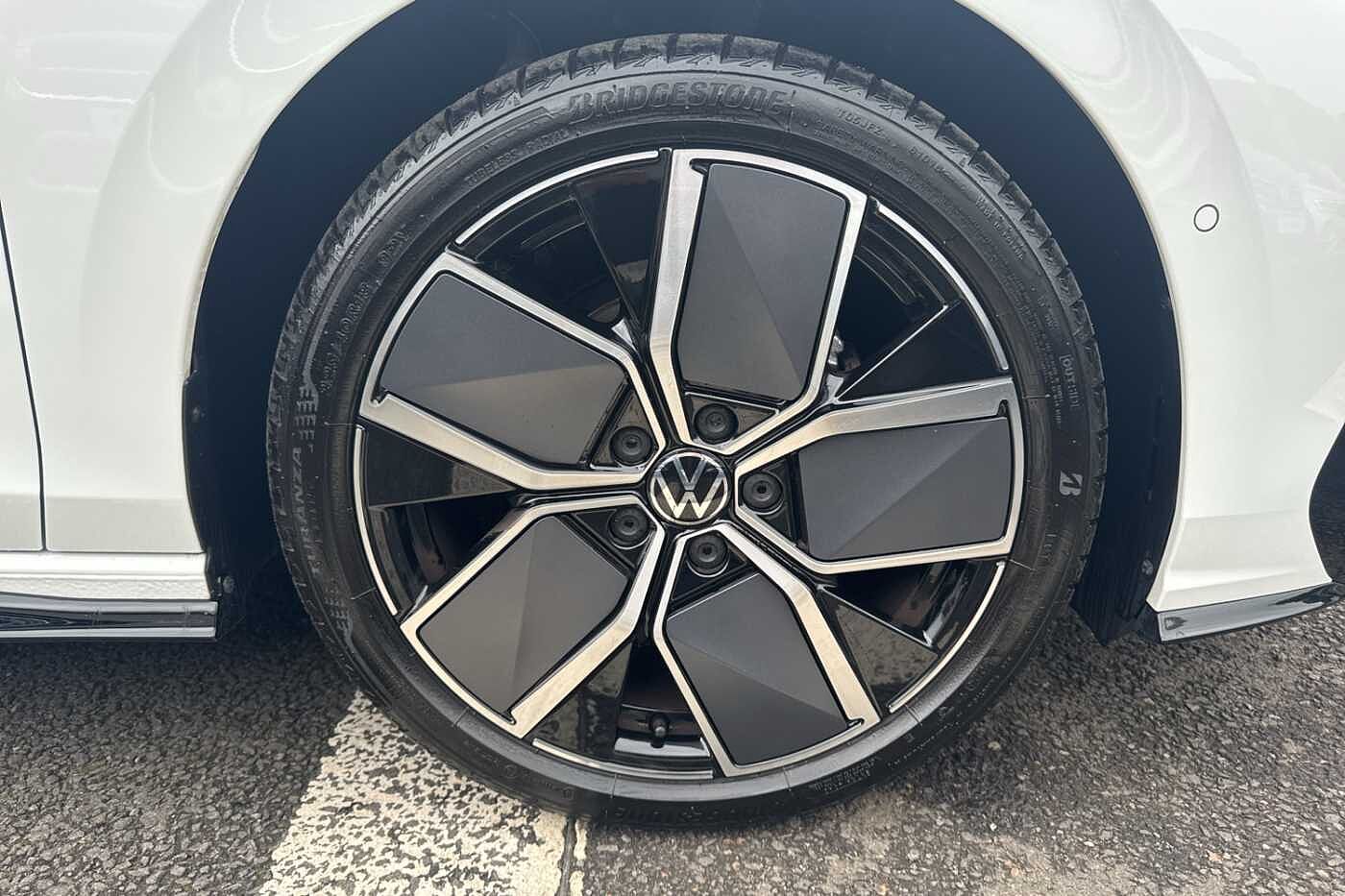 Used Volkswagen Golf 2025 for sale - 76679208: Photo 5