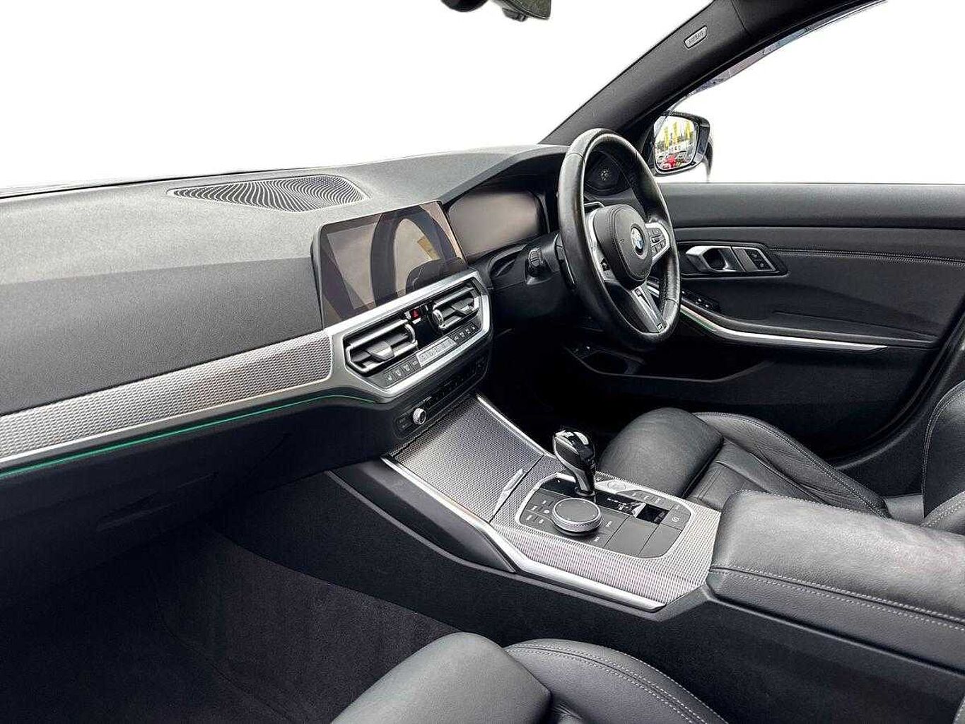 Used BMW 3 Series 2021 for sale - 78052935: Photo 2