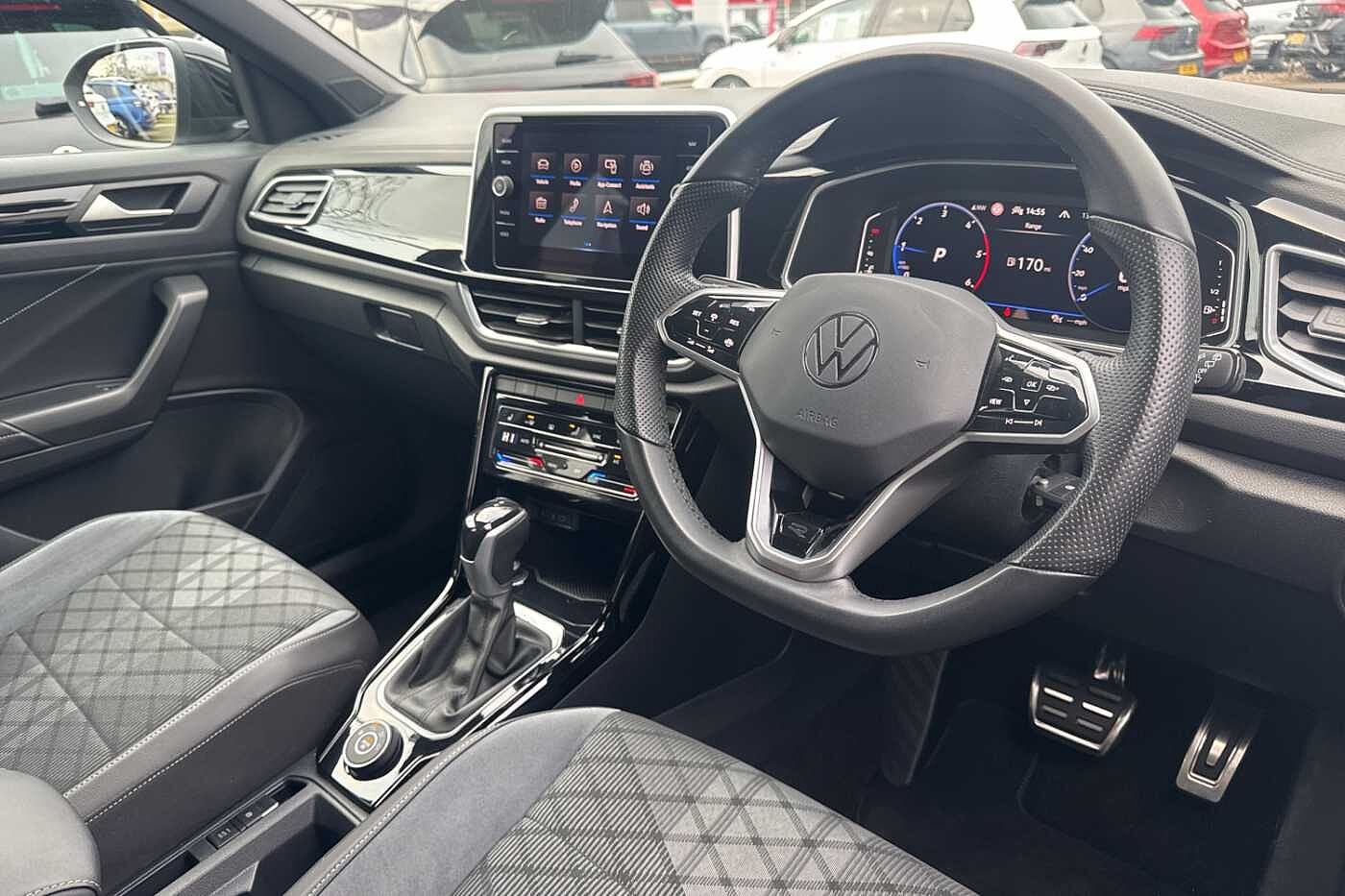 Used Volkswagen T-Roc 2022 for sale - 76675334: Photo 6