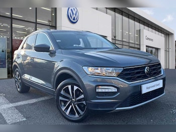Used Volkswagen T-Roc 2021 for sale - 76681007: Photo