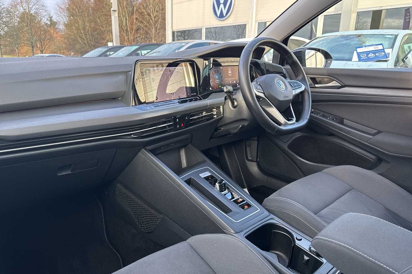 Used Volkswagen Golf 2021 for sale - 77220144: Photo 2