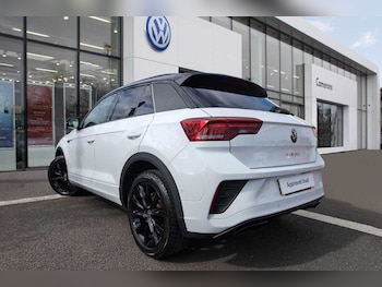 Used Volkswagen T-Roc 2022 for sale - 76675332: Photo