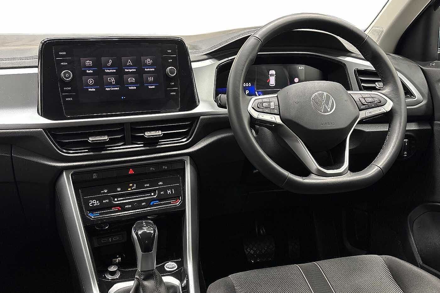 Used Volkswagen T-Roc 2025 for sale - 77194982: Photo 2