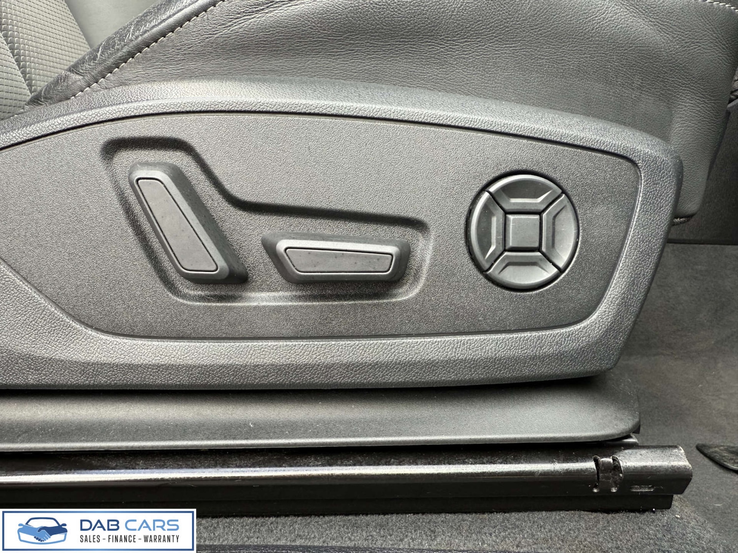 Used Audi Q3 2020 for sale - 76765014: Photo 10