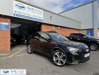 Used Audi Q3 2020 for sale - 76765014: Photo