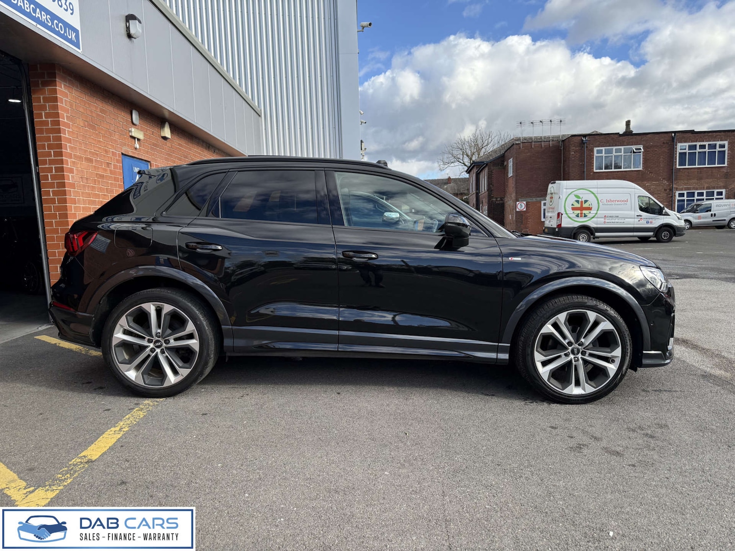 Used Audi Q3 2020 for sale - 76765014: Photo 24