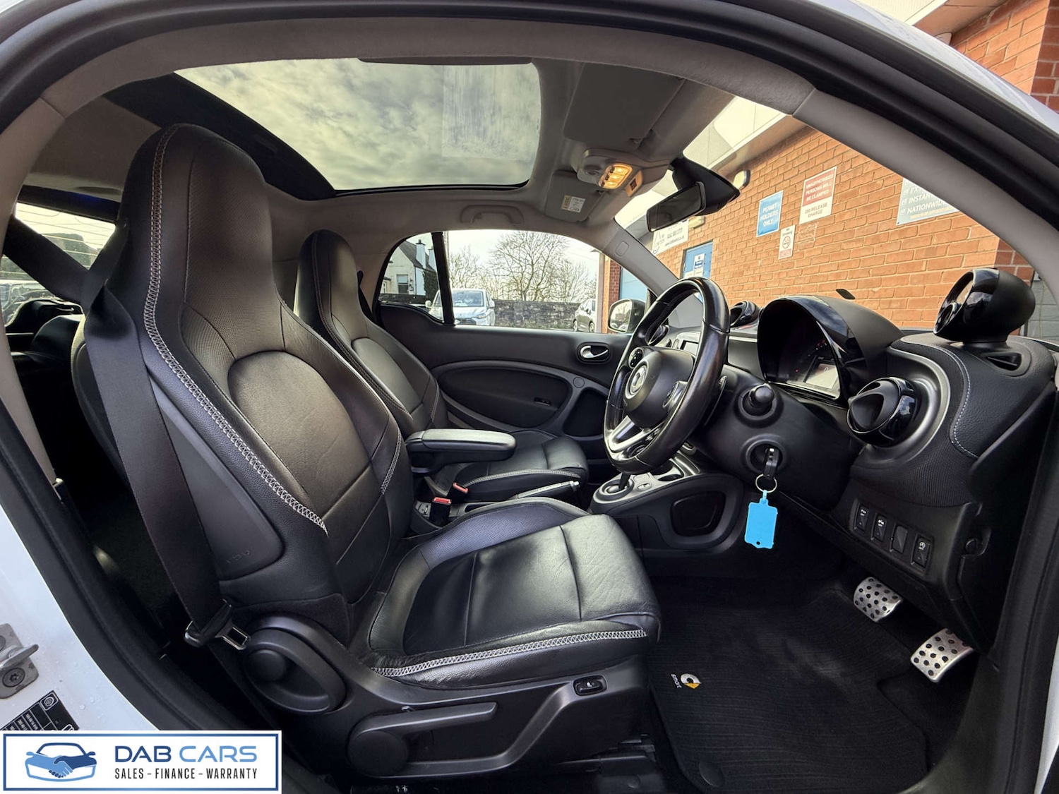 Used smart fortwo 2016 for sale - 76836471: Photo 4