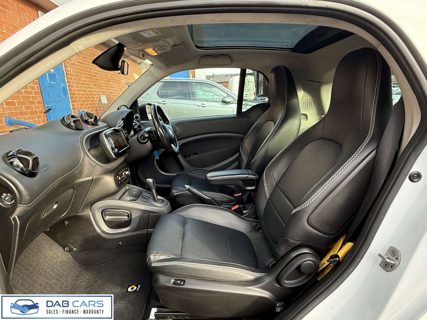 Used smart fortwo 2016 for sale - 76836471: Photo 42