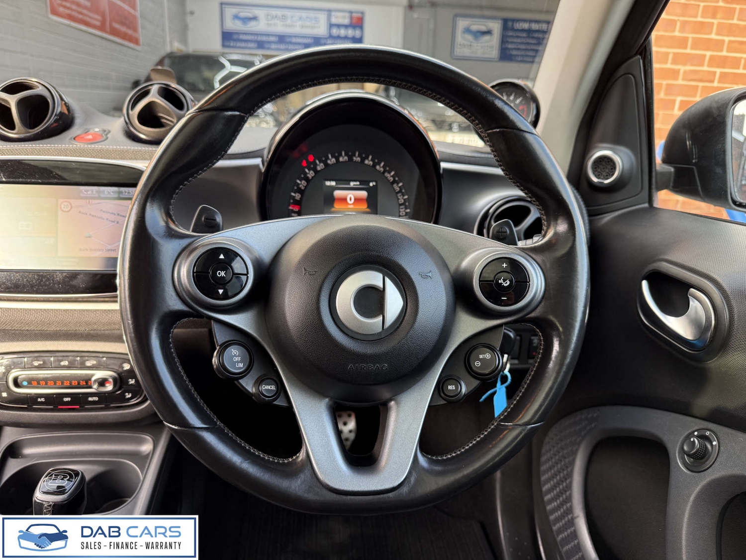Used smart fortwo 2016 for sale - 76836471: Photo 46