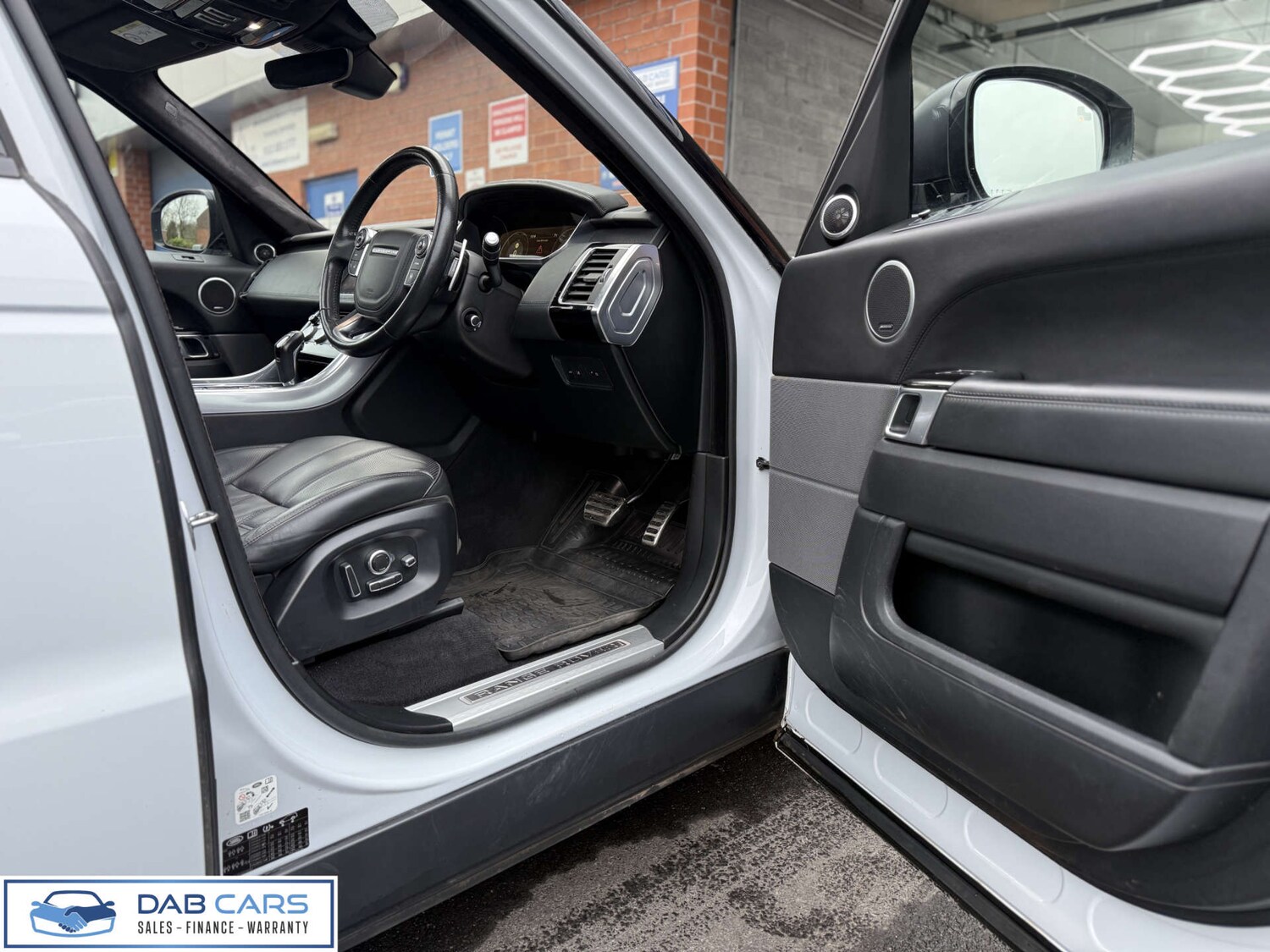 Used Land Rover Range Rover Sport 2017 for sale - 77476398: Photo 90