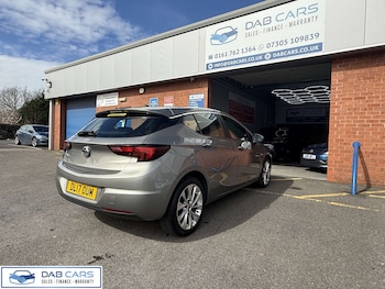 Used Vauxhall Astra 2017 for sale - 78027734: Photo