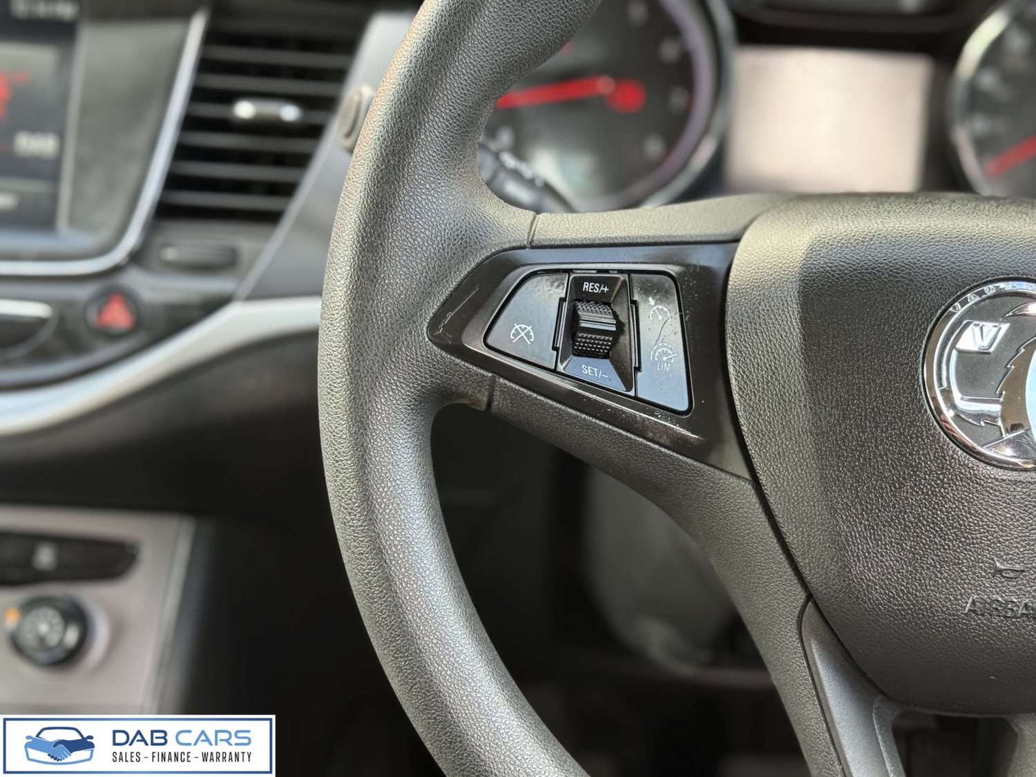 Used Vauxhall Astra 2017 for sale - 78027734: Photo 34