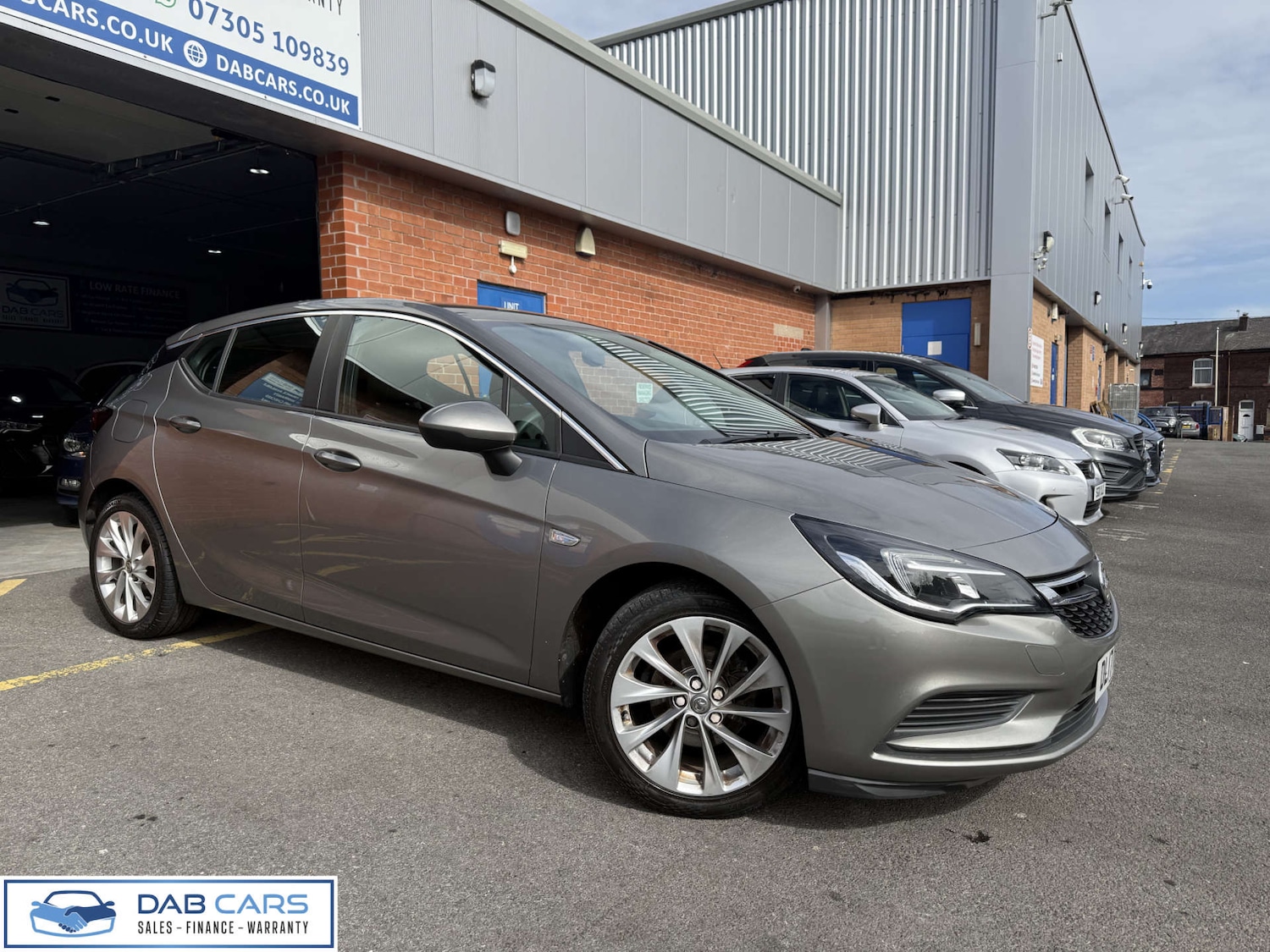 Used Vauxhall Astra 2017 for sale - 78027734: Photo 54