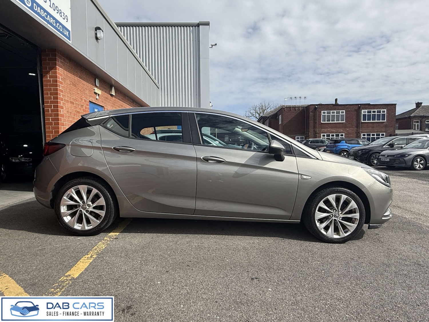 Used Vauxhall Astra 2017 for sale - 78027734: Photo 58