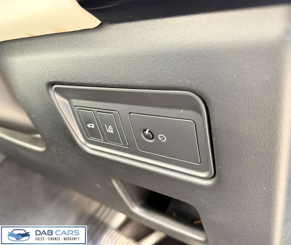 Used Land Rover Discovery 2017 for sale - 74707854: Photo 35