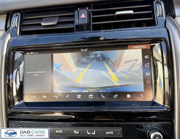 Used Land Rover Discovery 2017 for sale - 74707854: Photo 45