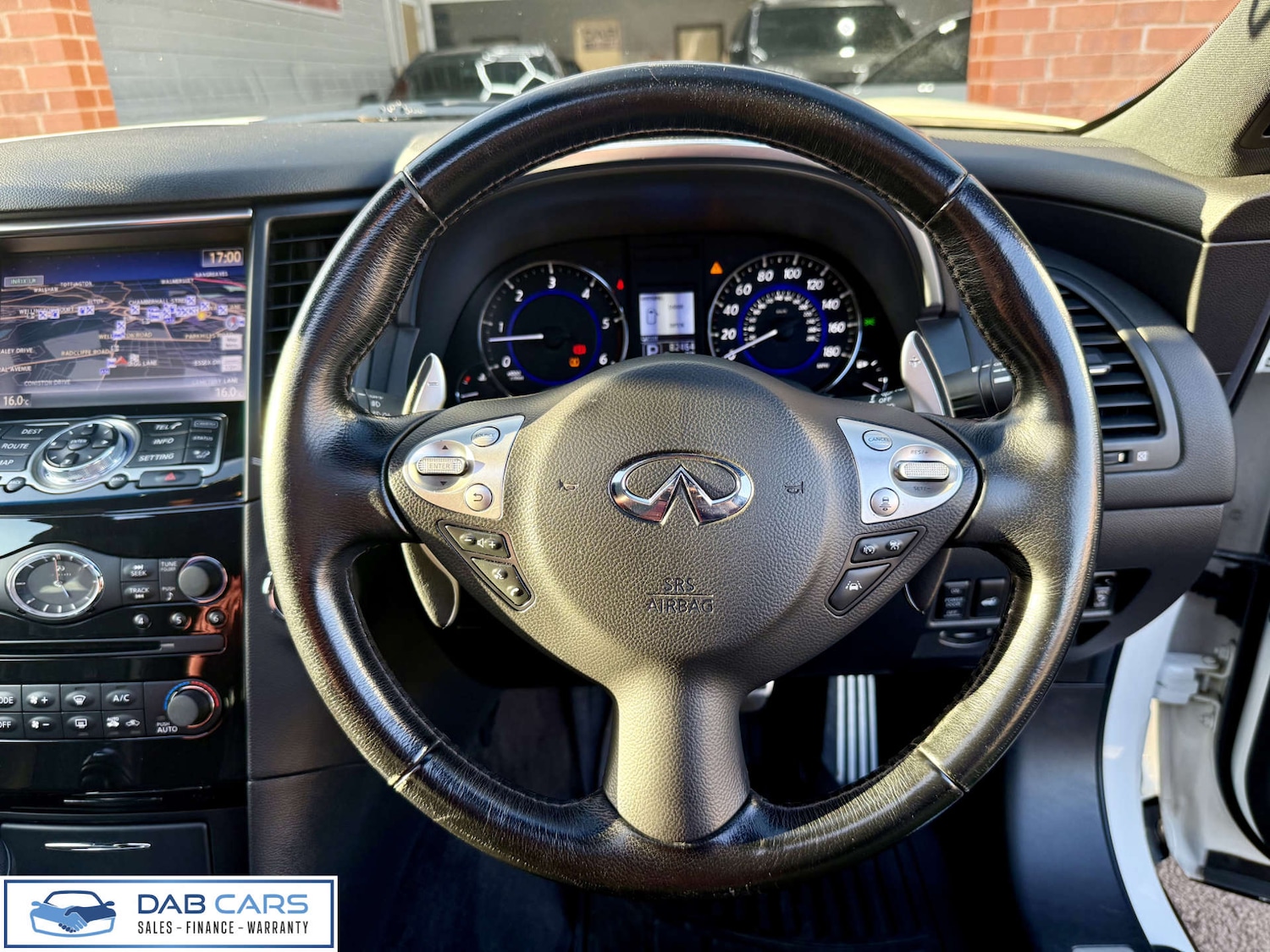 Used Infiniti QX70 2014 for sale - 76184927: Photo 15