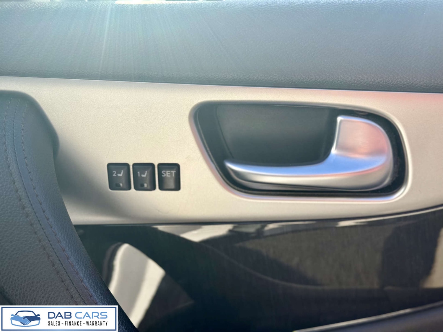 Used Infiniti QX70 2014 for sale - 76184927: Photo 19