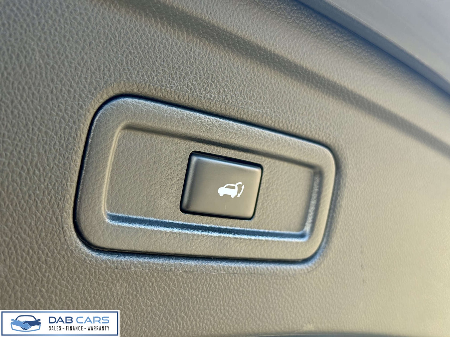 Used Infiniti QX70 2014 for sale - 76184927: Photo 27