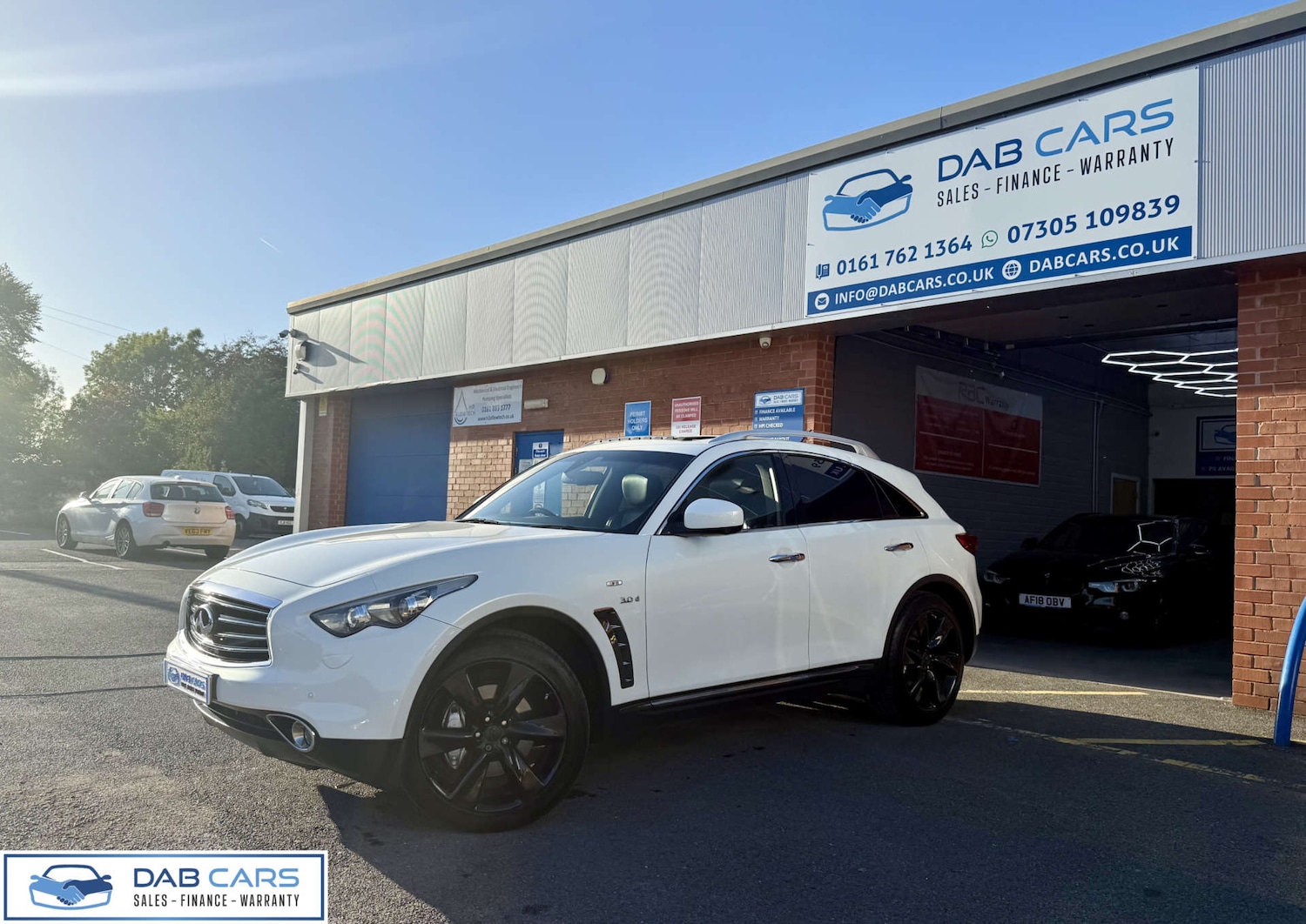 Used Infiniti QX70 2014 for sale - 76184927: Photo 3