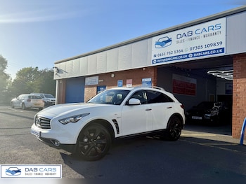 Used Infiniti QX70 2014 for sale - 76184927: Photo