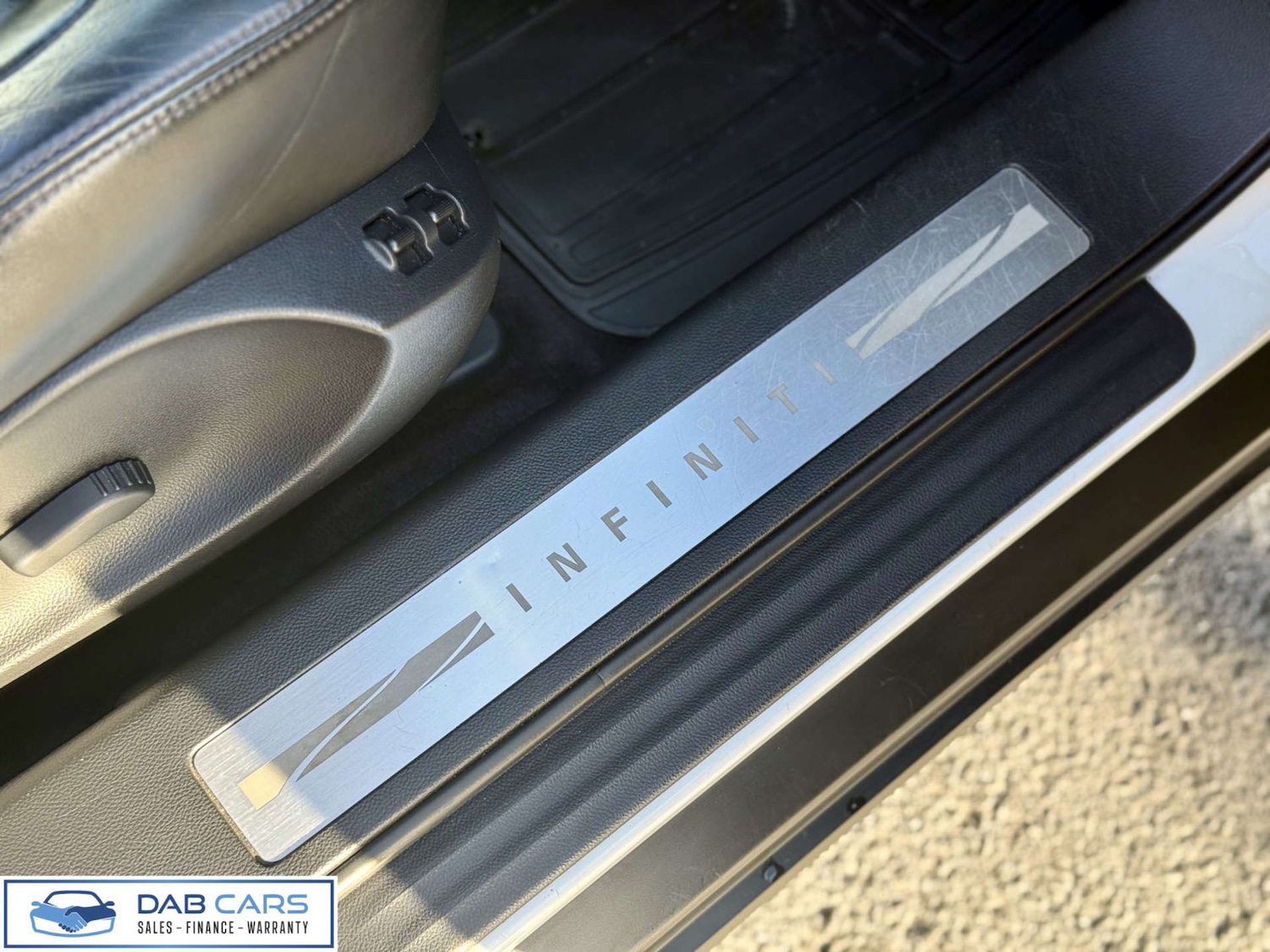 Used Infiniti QX70 2014 for sale - 76184927: Photo 50