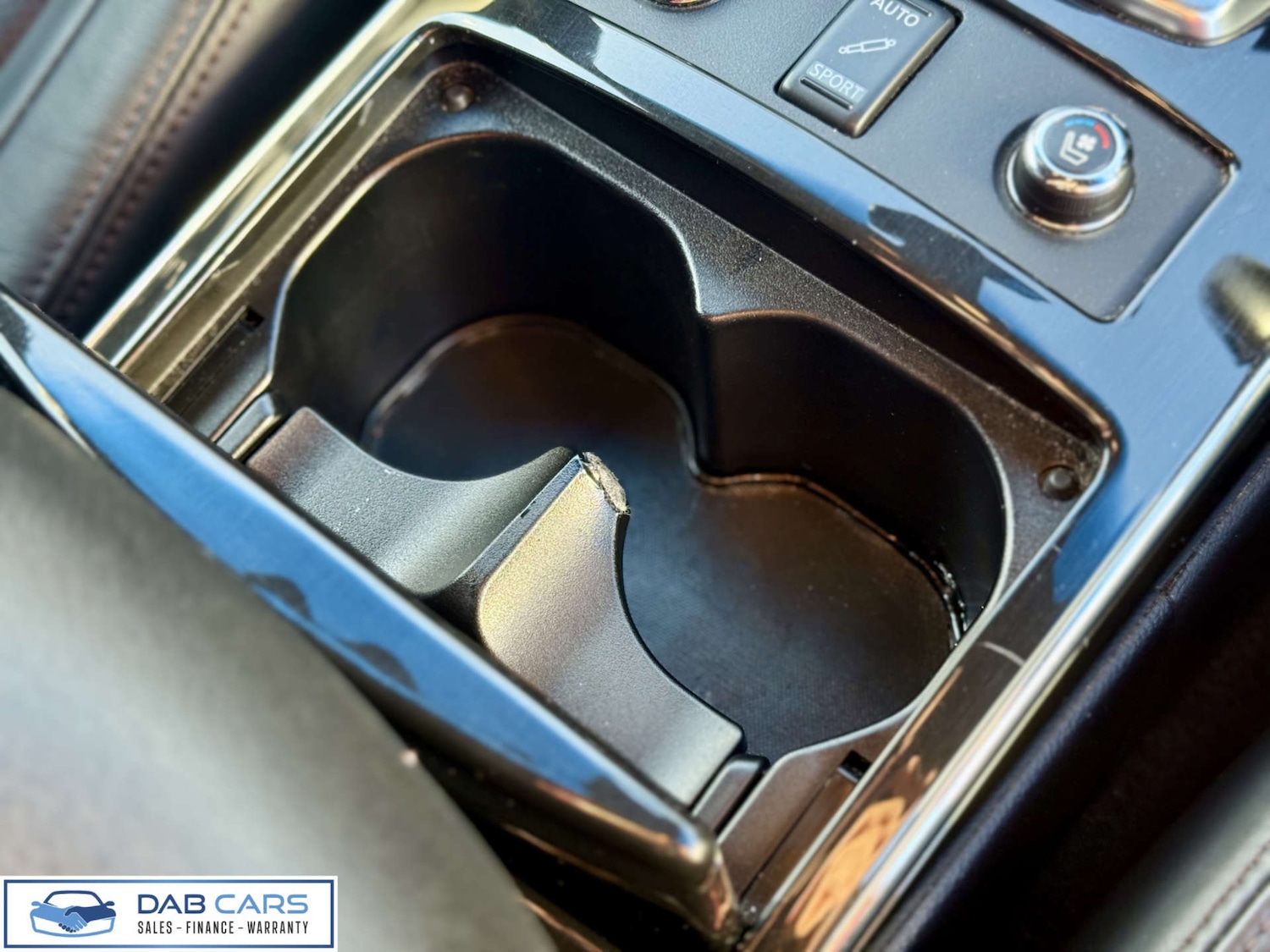 Used Infiniti QX70 2014 for sale - 76184927: Photo 53