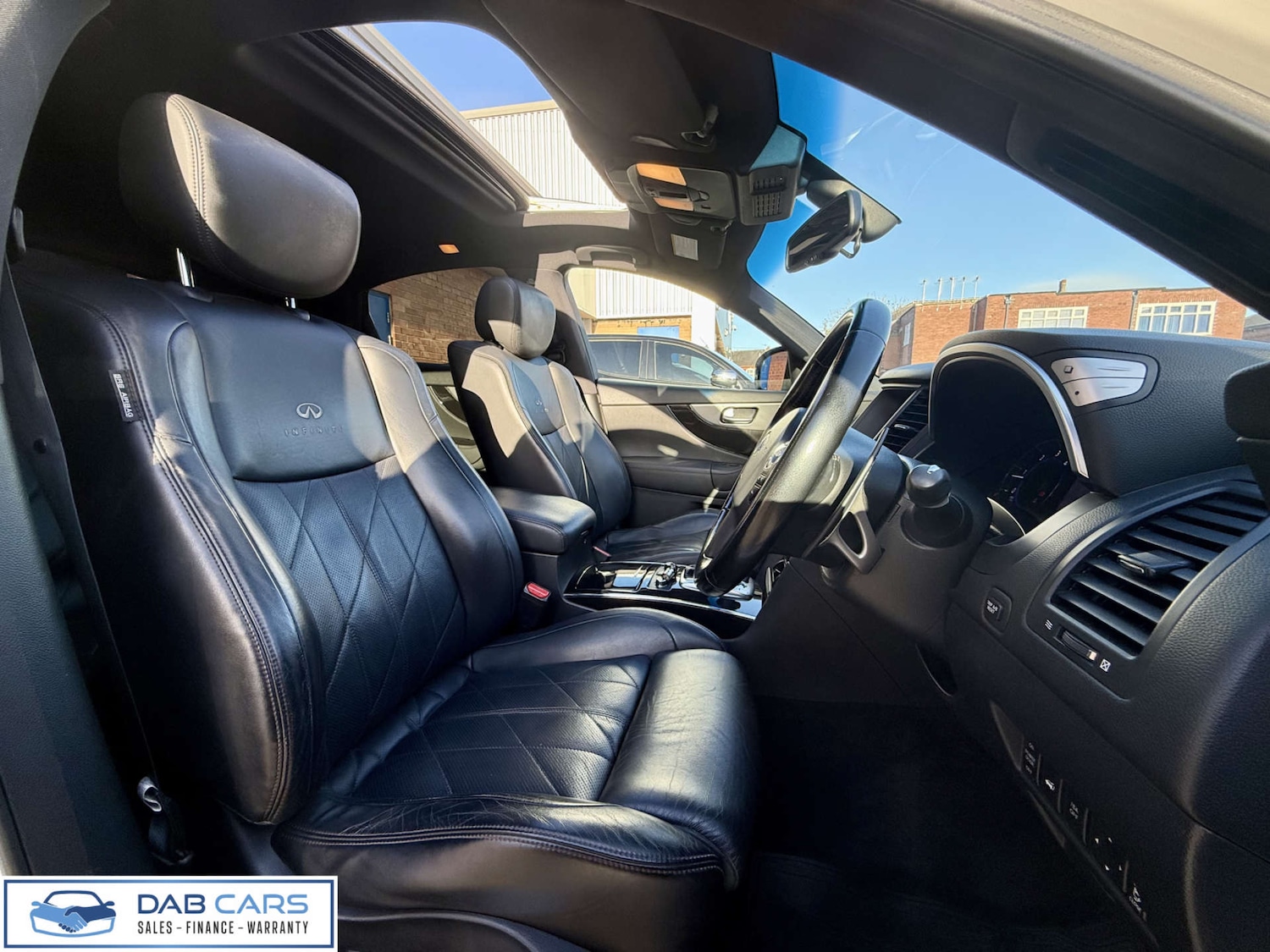 Used Infiniti QX70 2014 for sale - 76184927: Photo 58