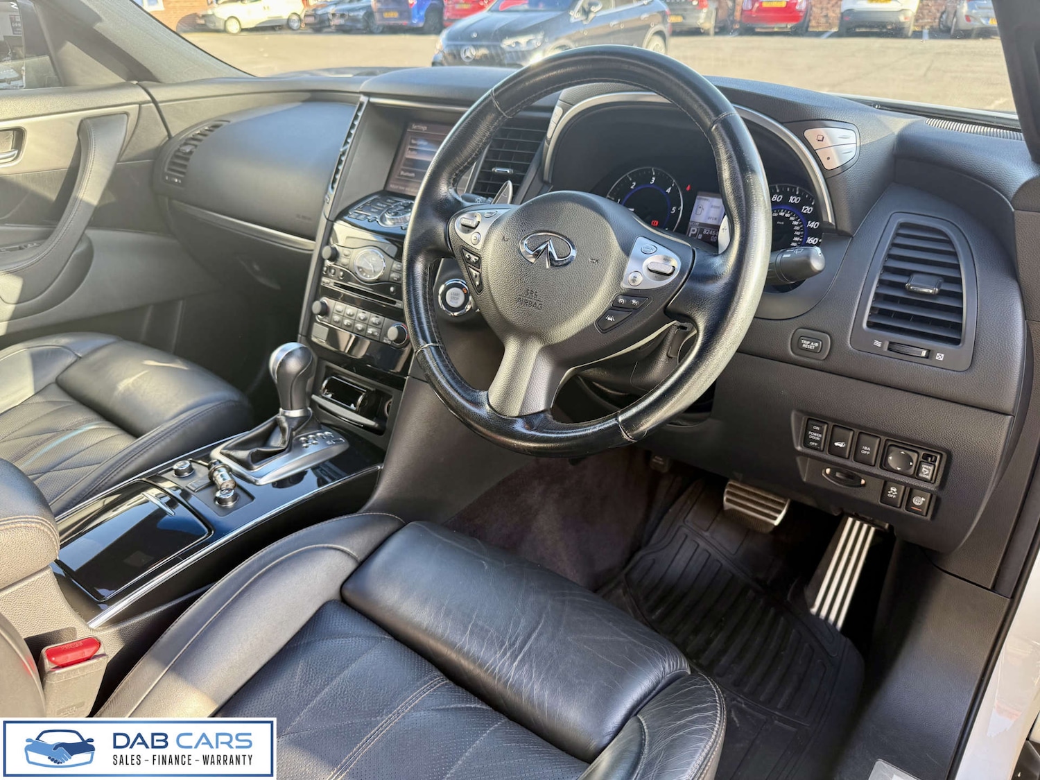 Used Infiniti QX70 2014 for sale - 76184927: Photo 59