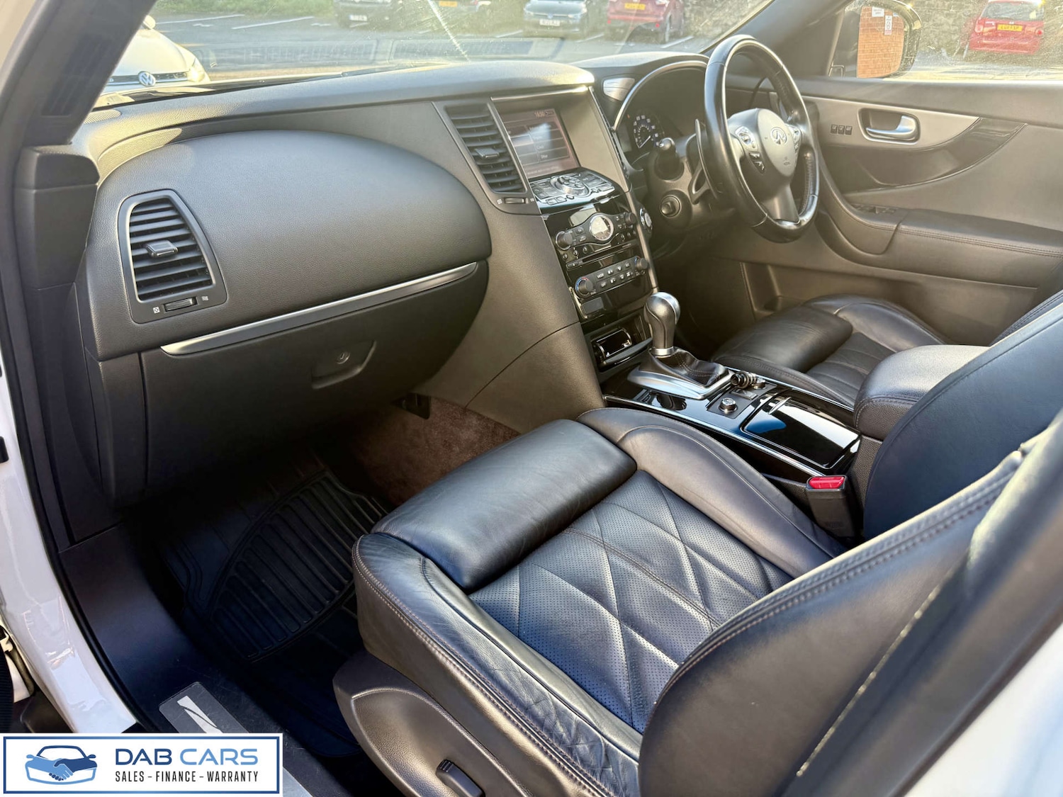 Used Infiniti QX70 2014 for sale - 76184927: Photo 64