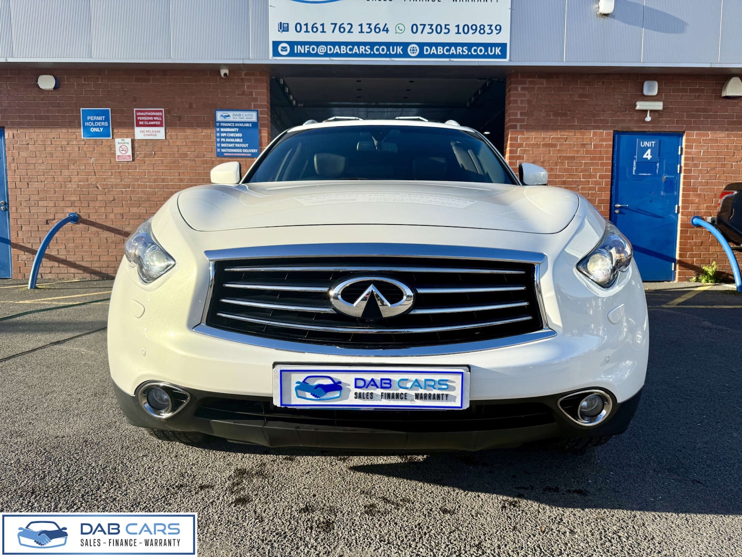 Used Infiniti QX70 2014 for sale - 76184927: Photo 83