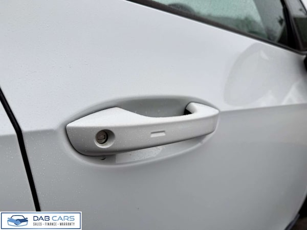 Used Volkswagen ID.3 2020 for sale - 74707823: Photo 39