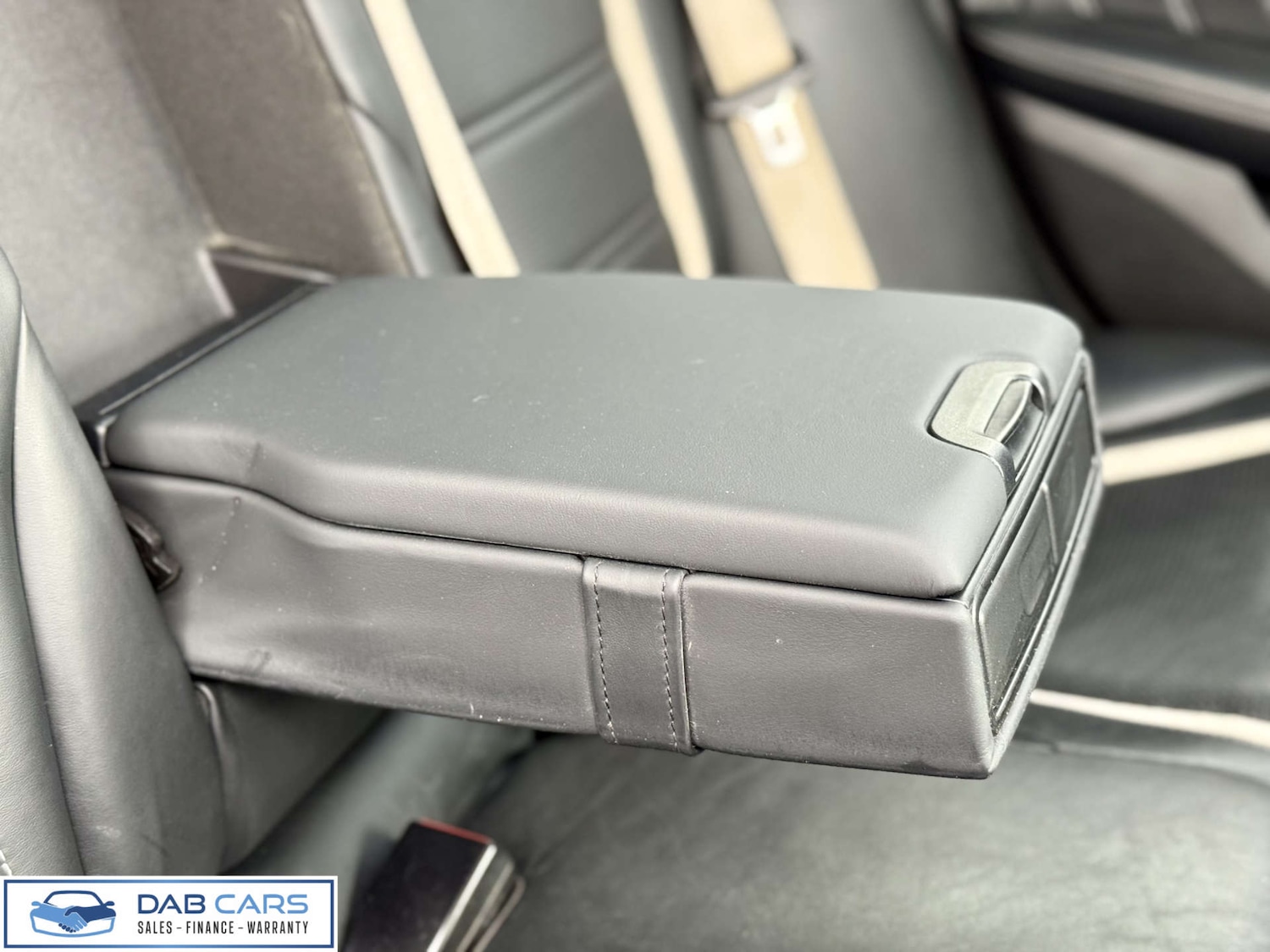 Used Mercedes-Benz C Class 2017 for sale - 76320847: Photo 74