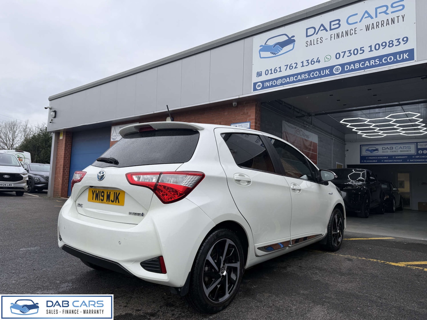 Used Toyota Yaris 2019 for sale - 77535038: Photo 2