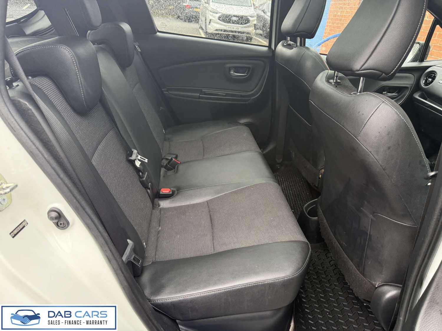 Used Toyota Yaris 2019 for sale - 77535038: Photo 22