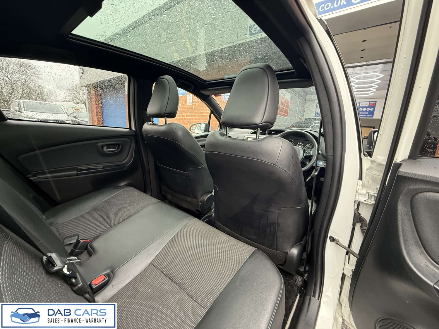 Used Toyota Yaris 2019 for sale - 77535038: Photo 23