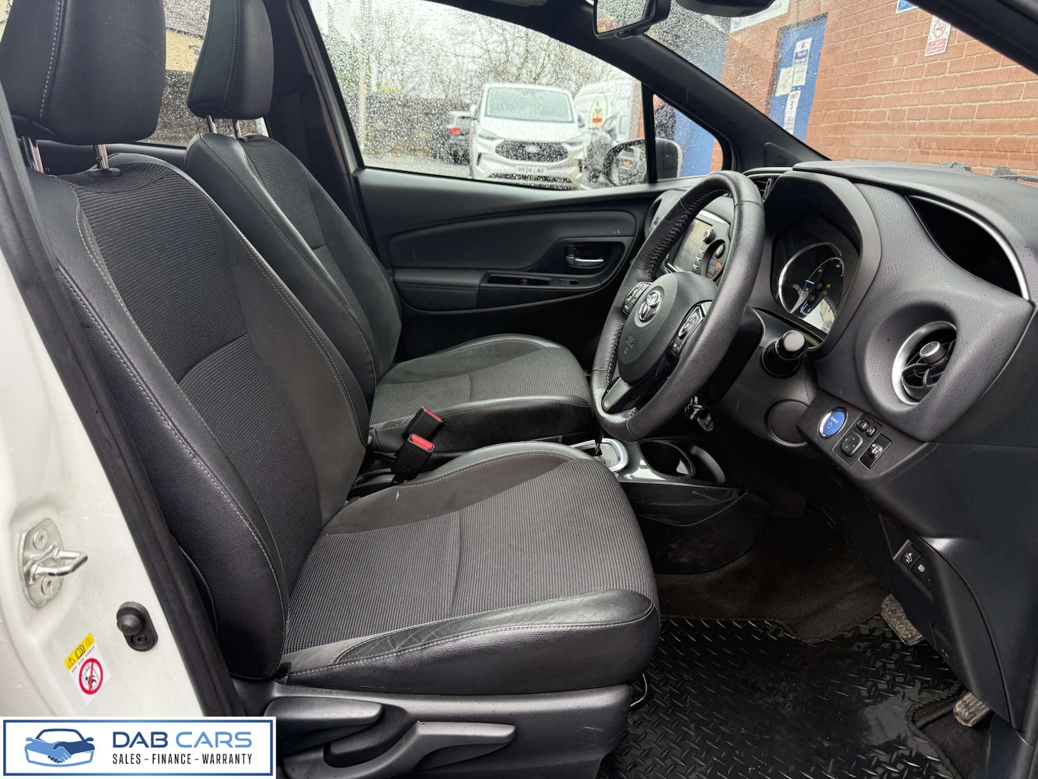 Used Toyota Yaris 2019 for sale - 77535038: Photo 26