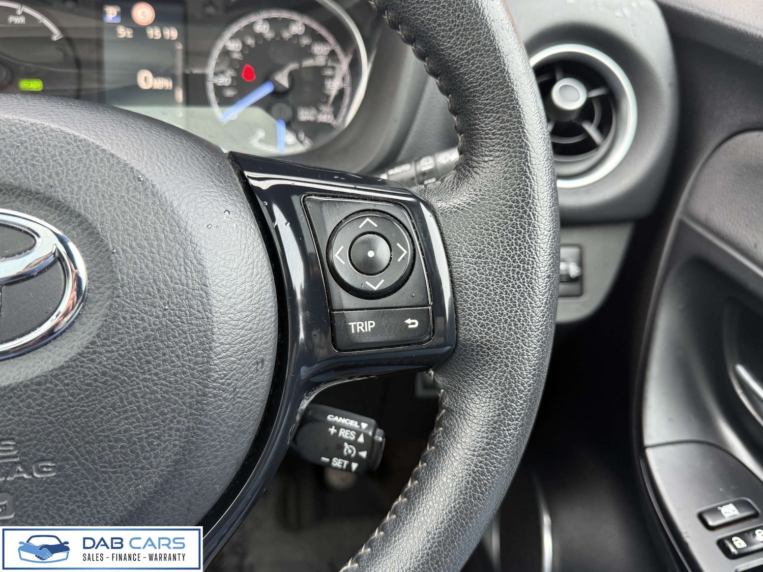 Used Toyota Yaris 2019 for sale - 77535038: Photo 31