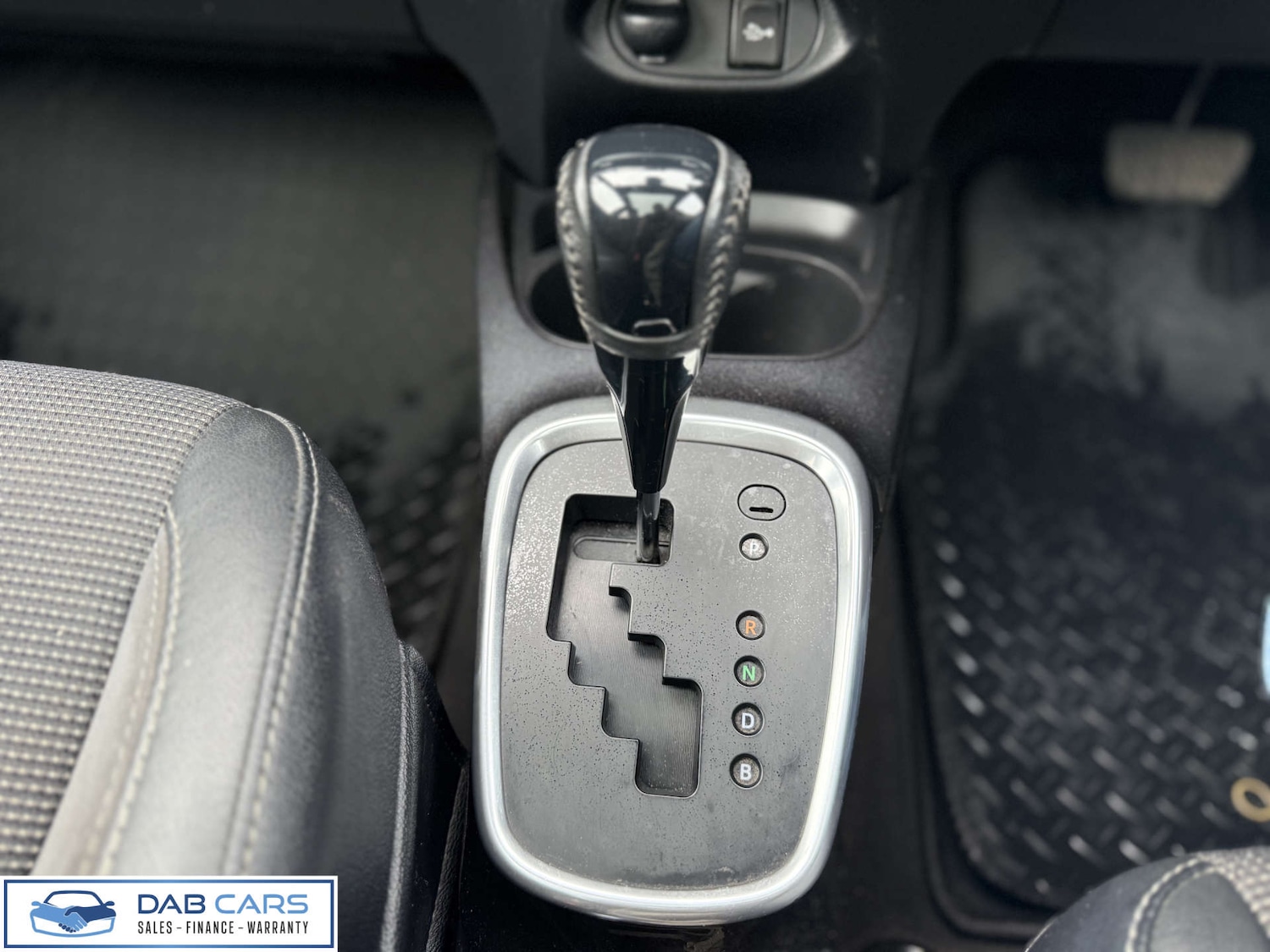 Used Toyota Yaris 2019 for sale - 77535038: Photo 47