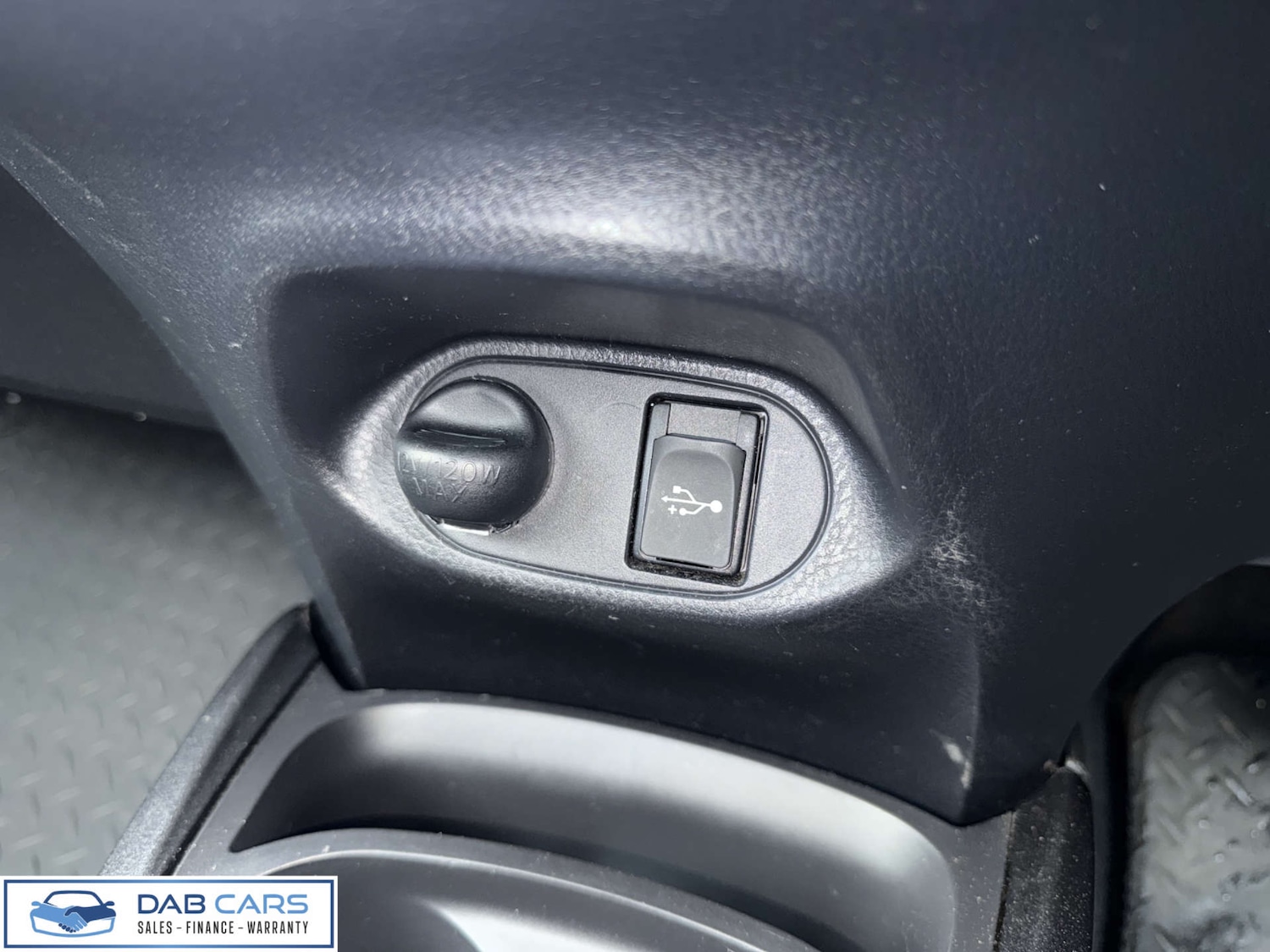 Used Toyota Yaris 2019 for sale - 77535038: Photo 49