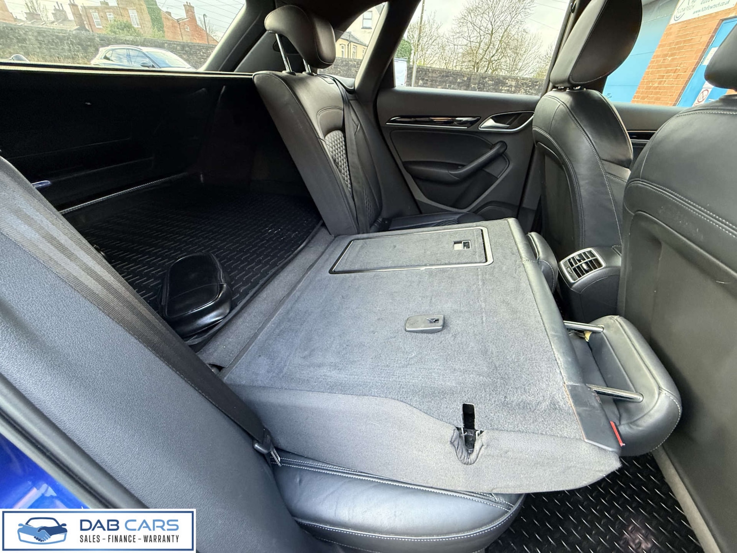 Used Audi Q3 2014 for sale - 77236266: Photo 28